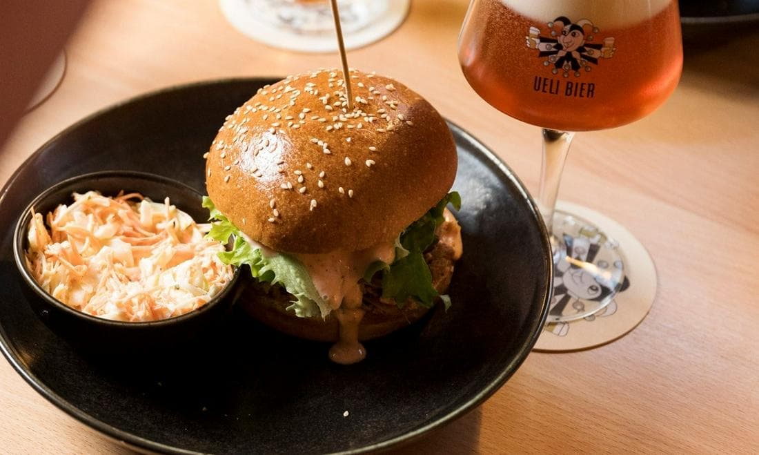 Ueli-Brau-Bar – Foto 2