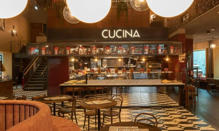 L'Osteria Basel Plaza – Foto 1