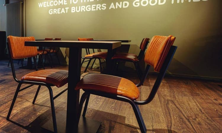 Holy Cow! Gourmet Burger Co. BASEL – Foto 1