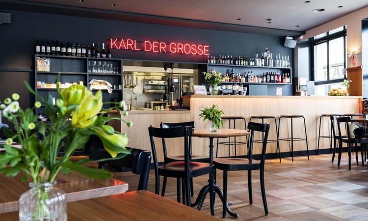 Karl der Grosse – Foto 1