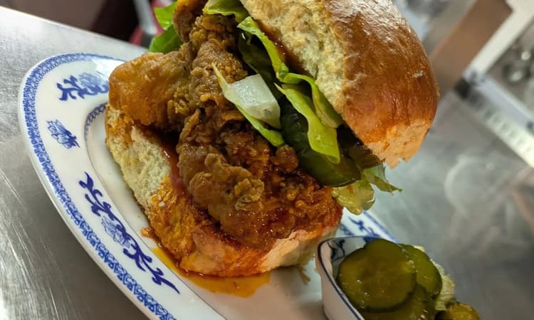 Bayou Bar & Grill – Foto 1