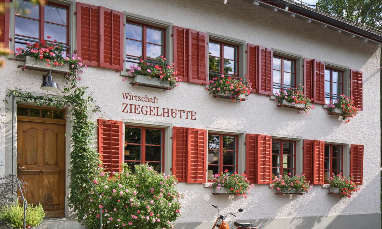 Wirtschaft Ziegelhütte – Restaurant in Zürich