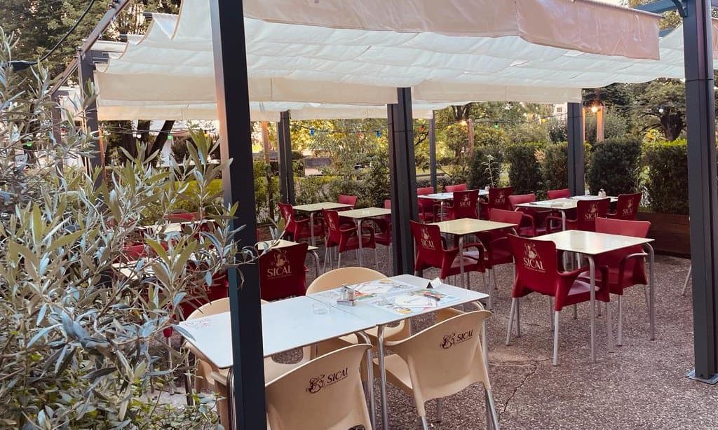 Café-Restaurant Entre Amigos