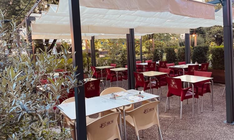 Café-Restaurant Entre Amigos – Foto 1