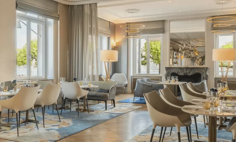 Living Room Bar & Kitchen – Restaurant in Genève