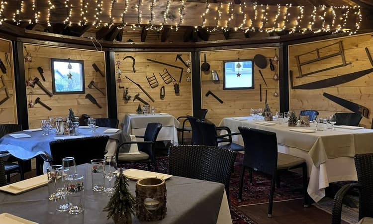 Autour de la Table – Foto 1