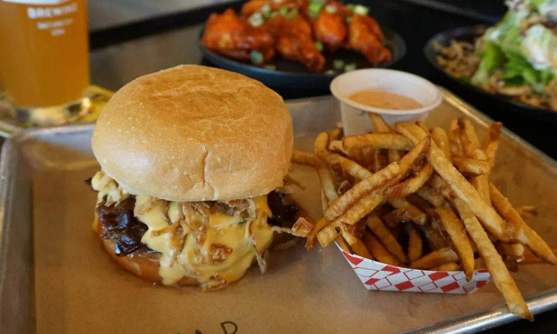 Nomad Eatery & Bar – Foto 2