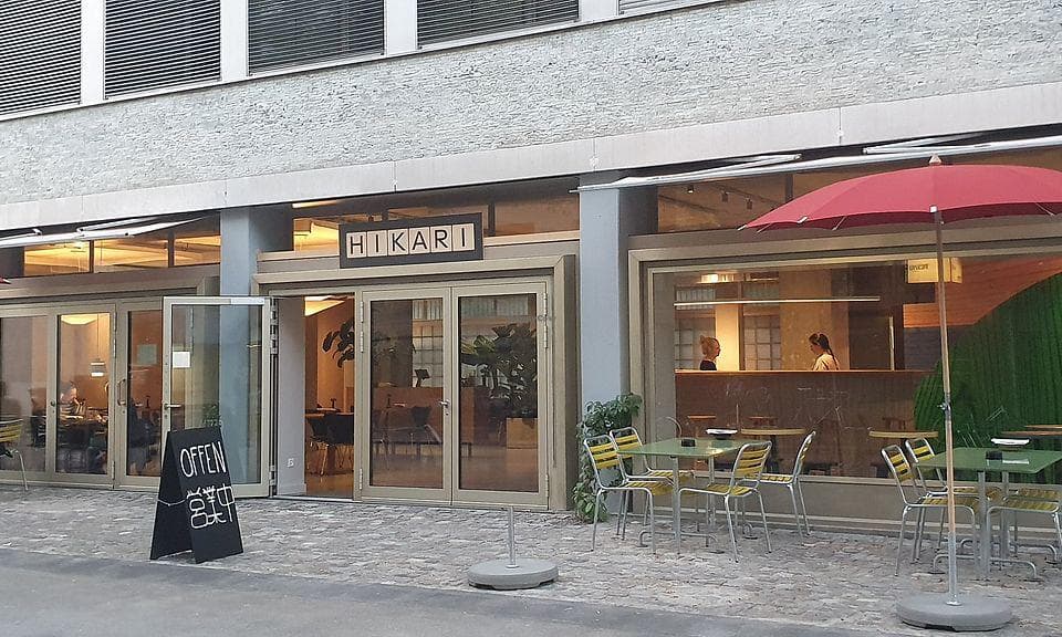 HIKARI - Café Restaurant Bar – Foto 3