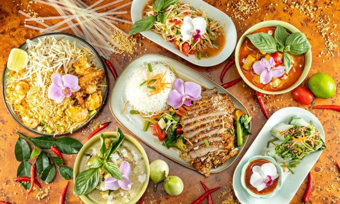 Tuy's Thai Restaurant – Foto 2