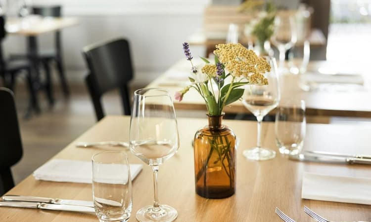 Restaurant Lokal – Foto 1