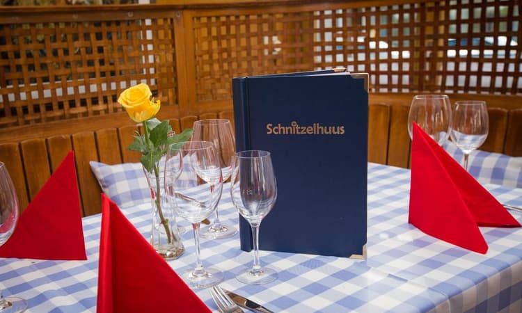 Schnitzelhuus Oerlikon – Foto 1