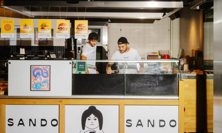 Sando – Foto 1