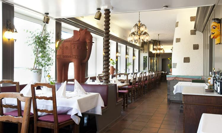 MALABAR Indian Restaurant – Foto 1