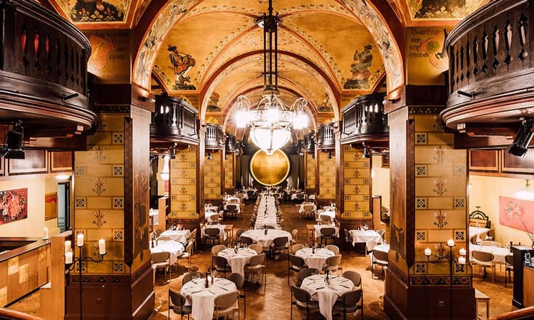 Kornhauskeller Restaurant & Bar – Foto 1