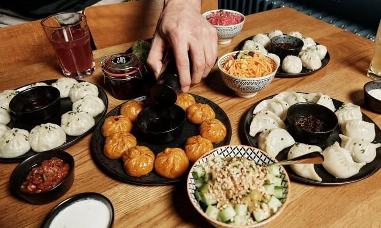 Züri Momo – Foto 1