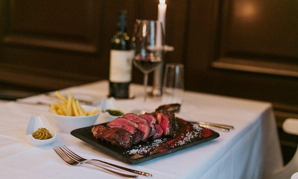 The BEEF Steakhouse & Bar – Foto 2
