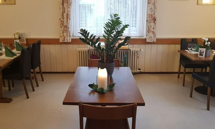 Restaurant Bahnhof-Weissenbühl – Foto 1
