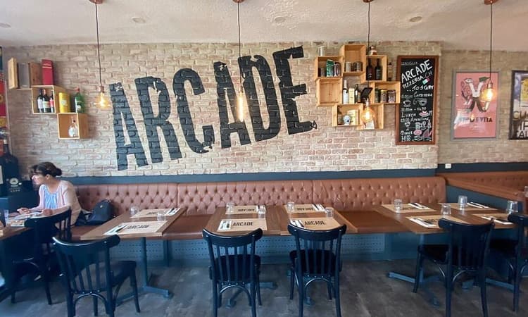 Arcade Pizzeria – Foto 1