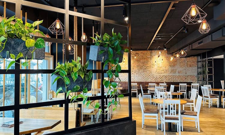 Two Hands Restaurant – Foto 1
