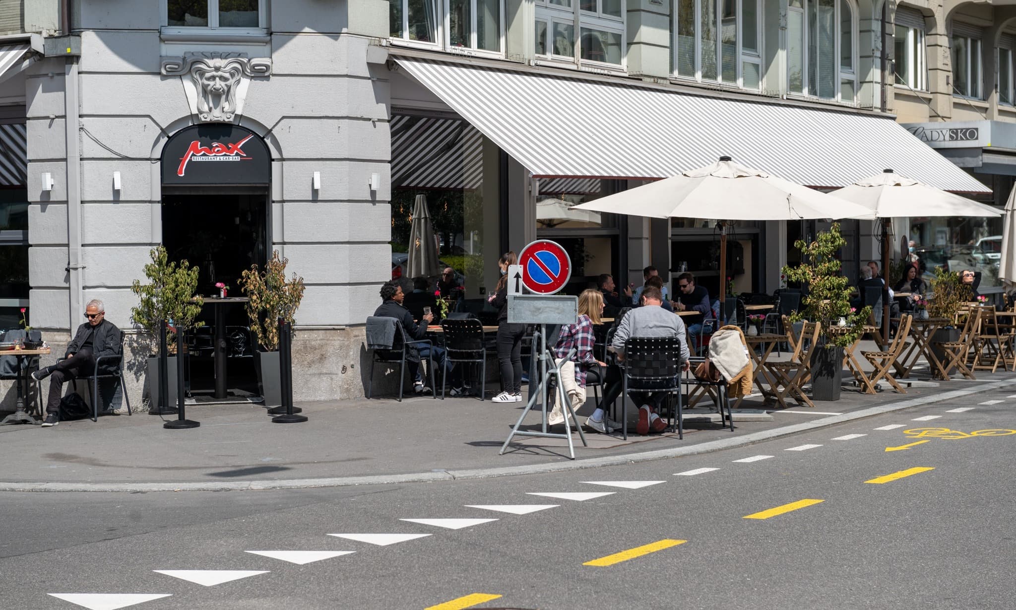 Max Restaurant – Foto 3