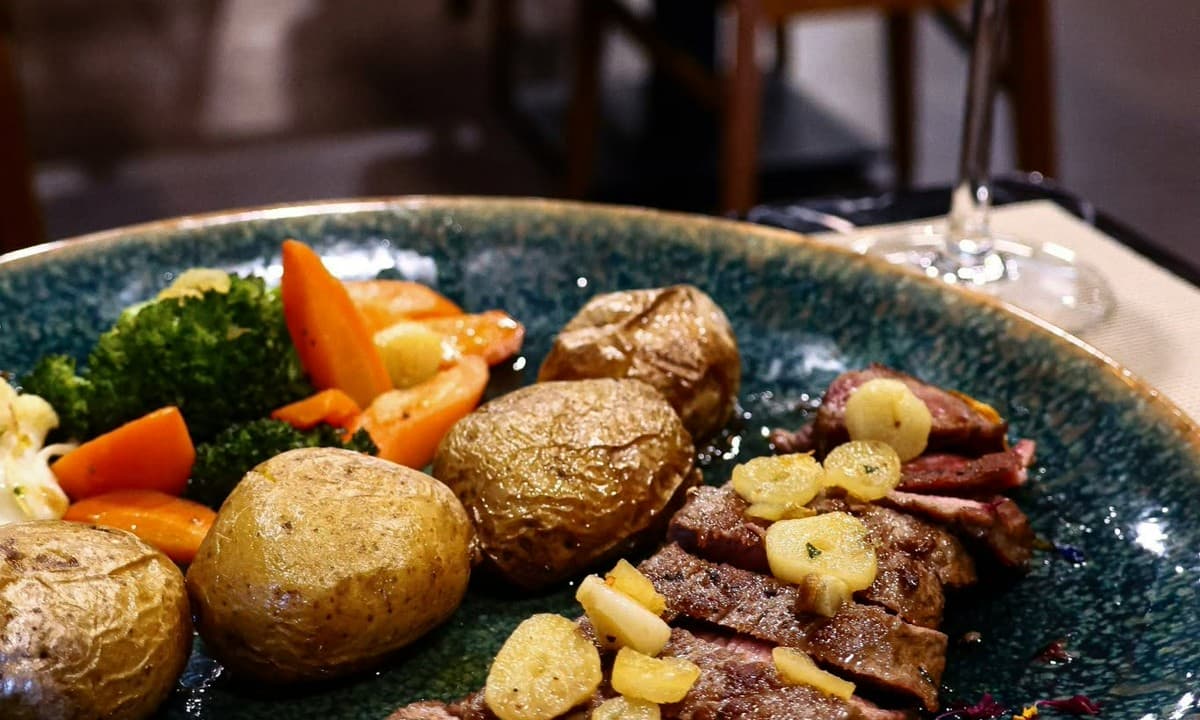 ASKA Restaurant – Foto 2