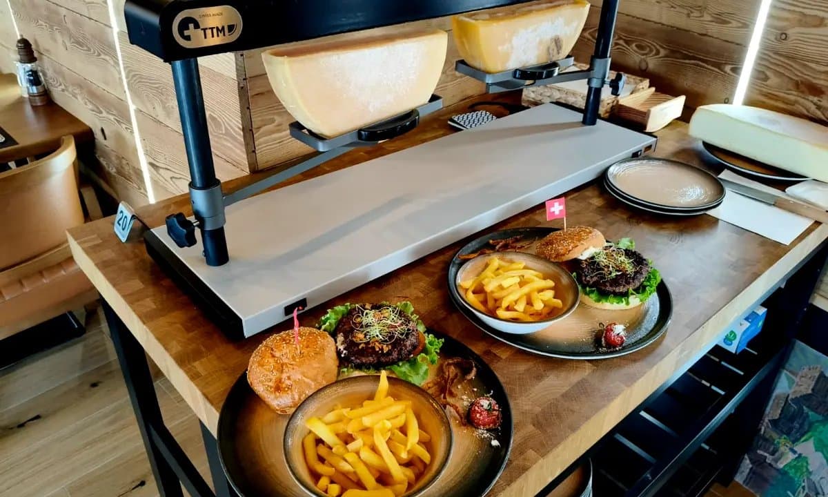 Chalet Suisse Restaurant – Foto 2