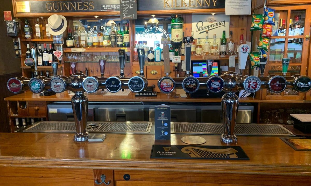 Charly O'Neills Irish Pub