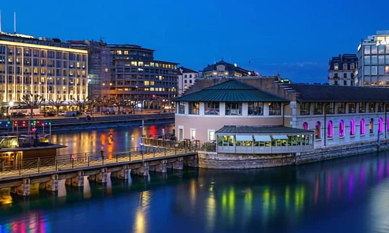Halles de l'Île – Restaurant in Genève