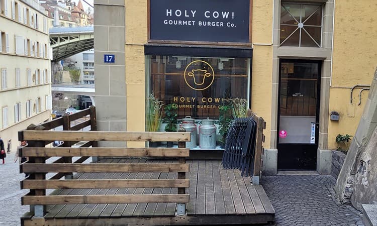 Holy Cow! Lausanne Cheneau-de-Bourg