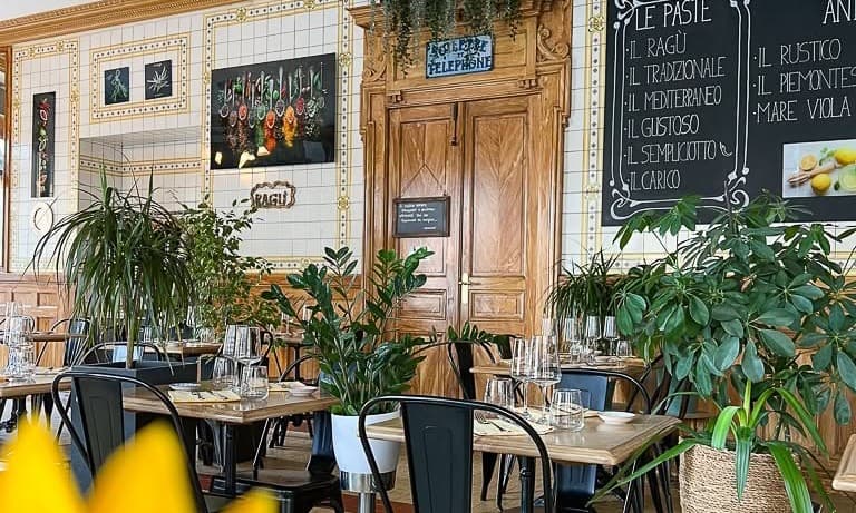 La Maison Rouge by Ragù – Restaurant in Carouge