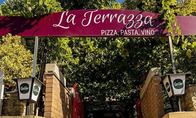 La Terrazza Restaurant - Pizzeria – Foto 4