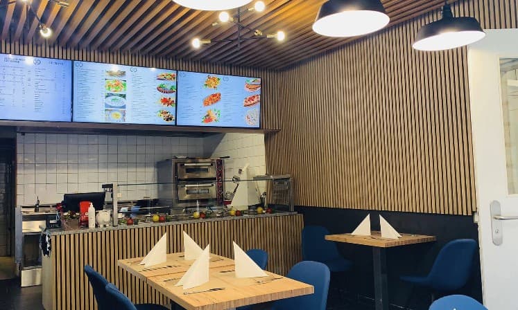 Grünpfahl Meze – Foto 1