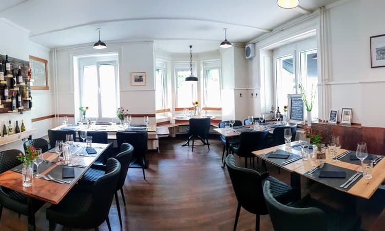 Nachbarsgarten – Foto 1