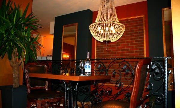 Restaurant La Perla Pizzeria – Restaurant in Thun