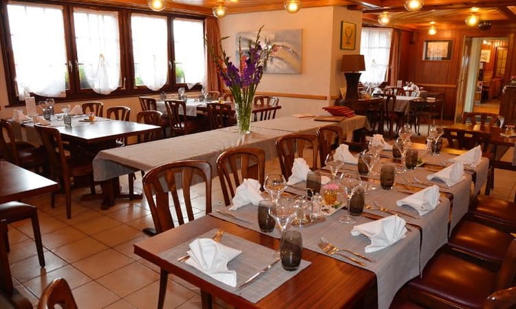 Café Restaurant Populaire – Foto 1