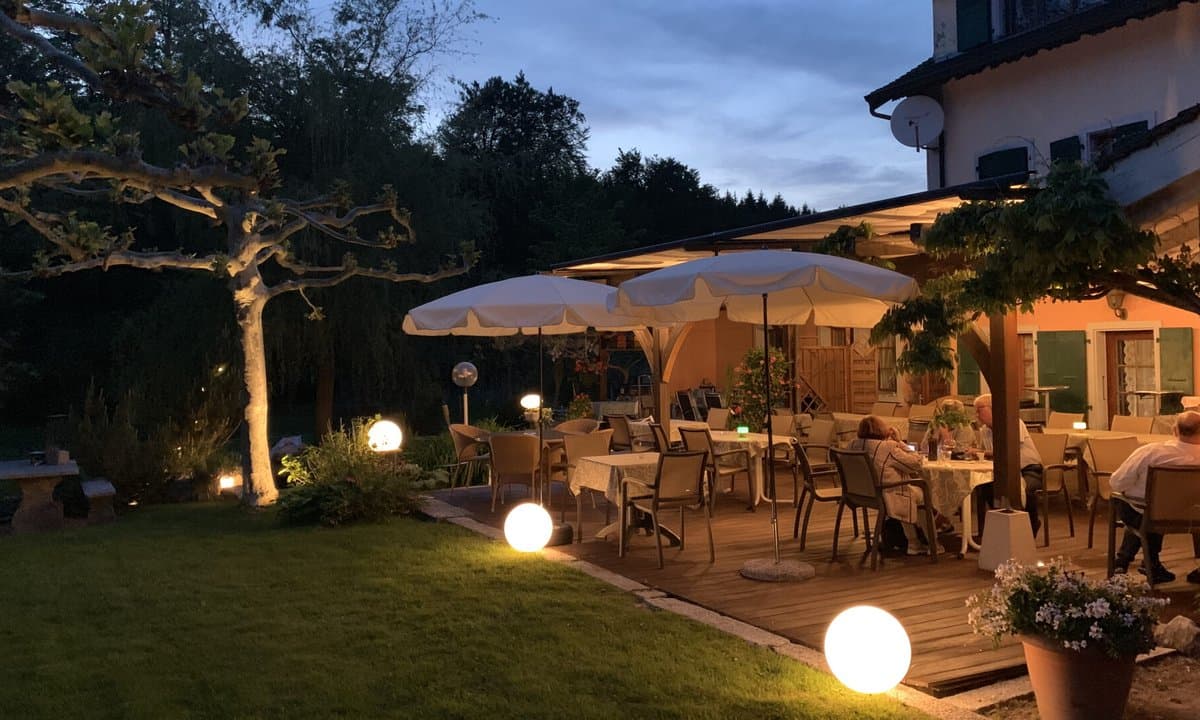 Café Restaurant Populaire – Foto 4