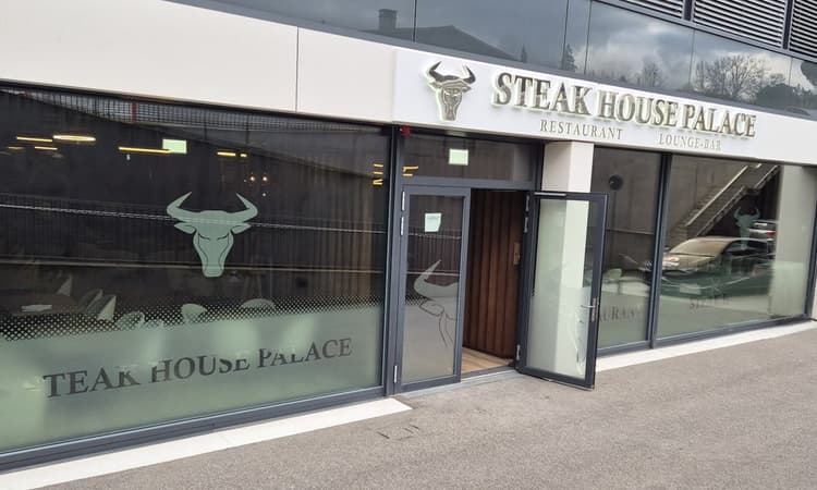 Steak House Palace – Foto 1