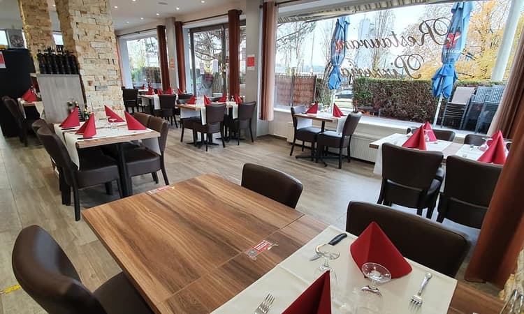 La Rose Rouge – Foto 1